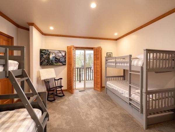 Lake Tahoe North Shore Home 998221
