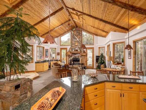 Lake Tahoe North Shore Home 998221