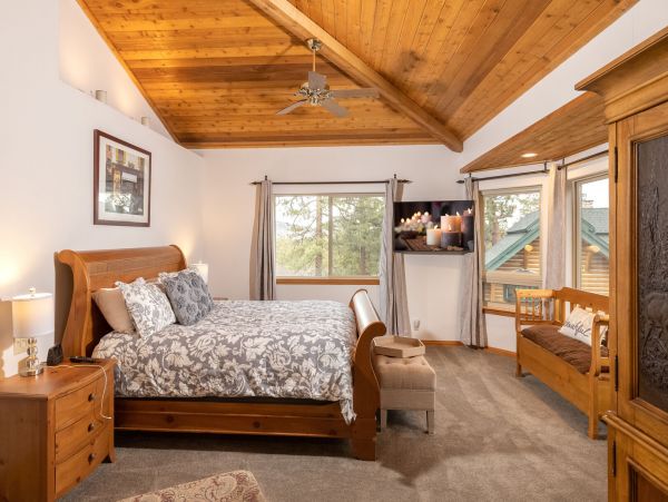 Lake Tahoe North Shore Home 998221