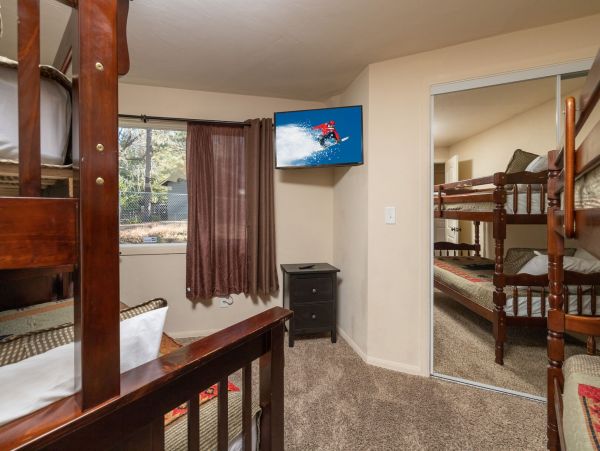 Lake Tahoe North Shore Home 998223