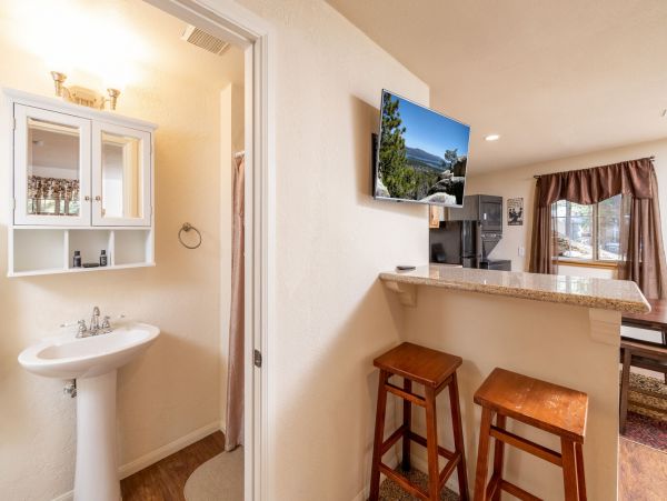 Lake Tahoe North Shore Home 998223