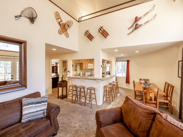 Lake Tahoe North Shore Home 998223