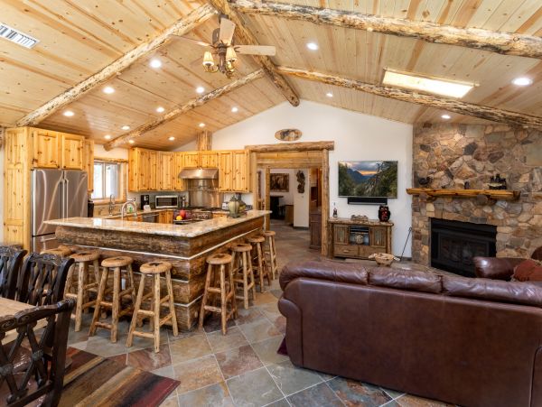 Lake Tahoe North Shore Home 998224