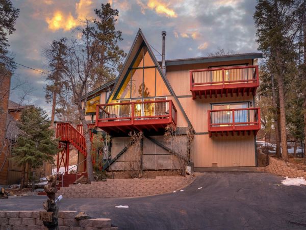 Lake Tahoe North Shore Home 998225