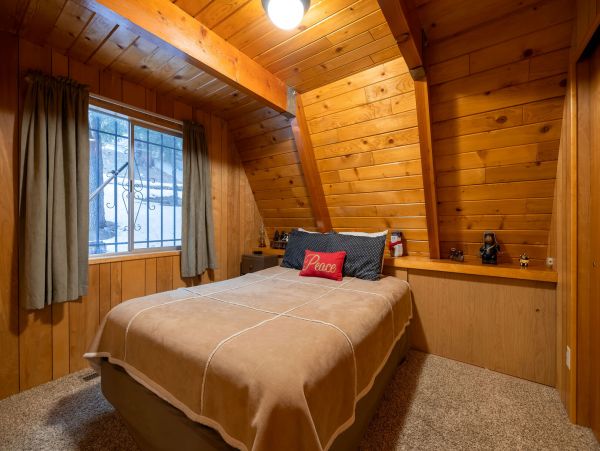 Lake Tahoe North Shore Home 998225