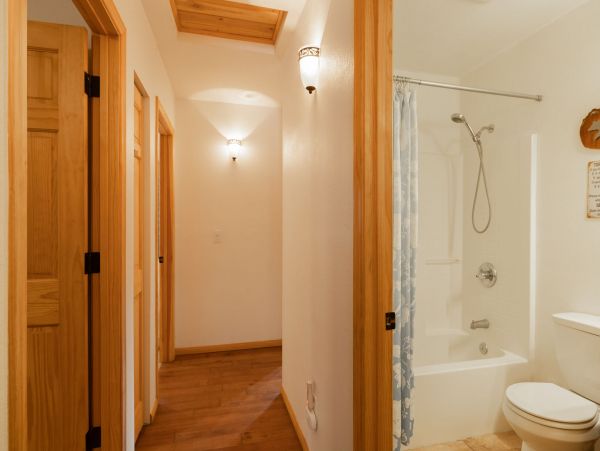 Lake Tahoe North Shore Home 998226