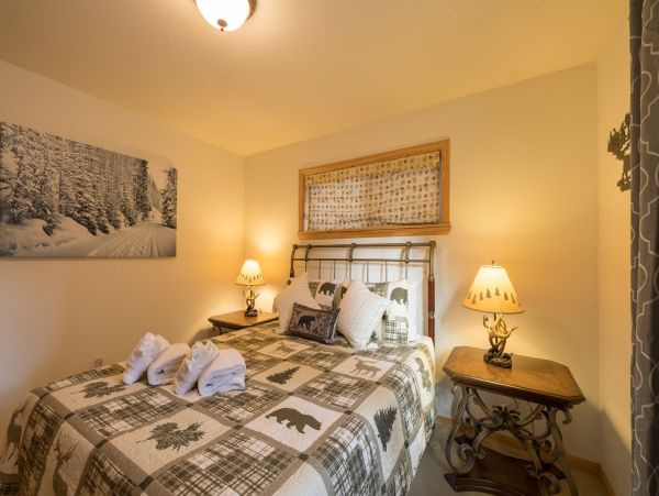 Lake Tahoe North Shore Home 998226