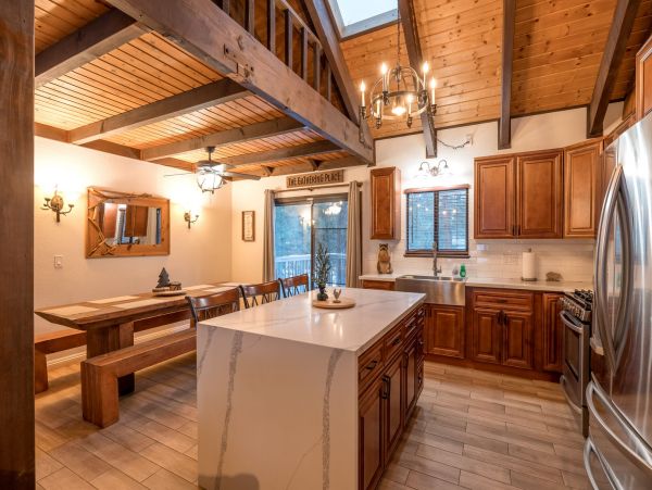 Lake Tahoe North Shore Home 998227