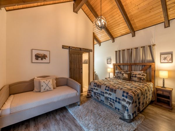 Lake Tahoe North Shore Home 998227
