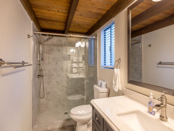 Lake Tahoe North Shore Home 998227