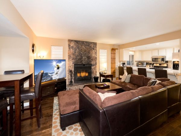 Lake Tahoe North Shore Home 998228