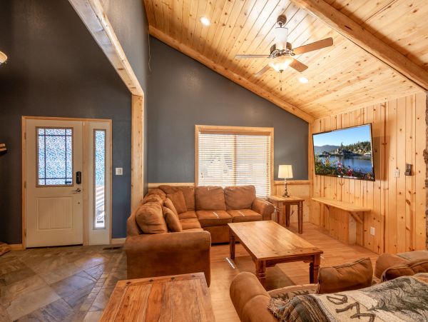 Lake Tahoe North Shore Home 998229