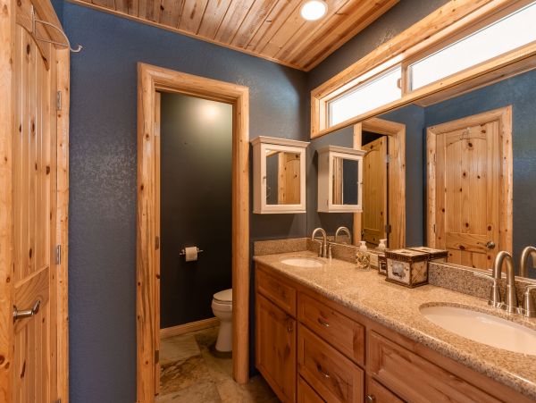 Lake Tahoe North Shore Home 998229