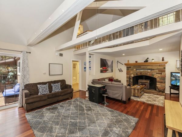 Lake Tahoe North Shore Home 998230