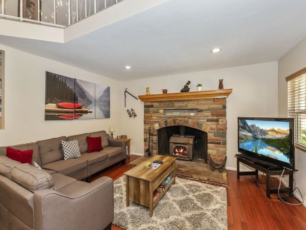 Lake Tahoe North Shore Home 998230