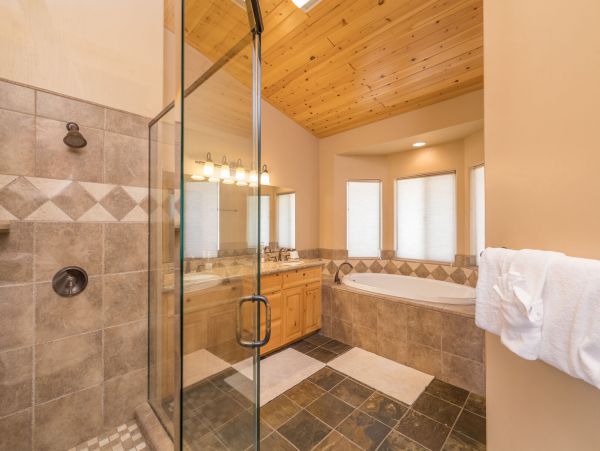 Lake Tahoe North Shore Home 998231