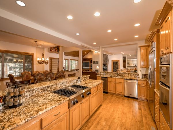 Lake Tahoe North Shore Home 998232