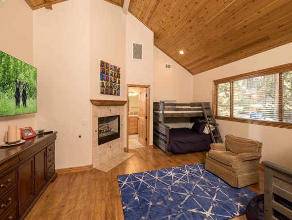 Lake Tahoe North Shore Home 998232
