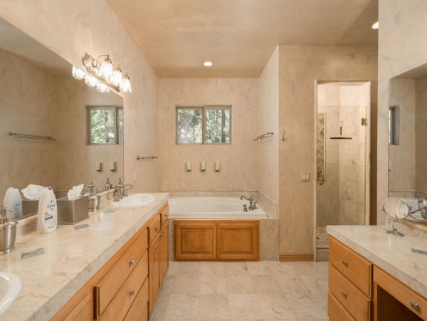 Lake Tahoe North Shore Home 998232
