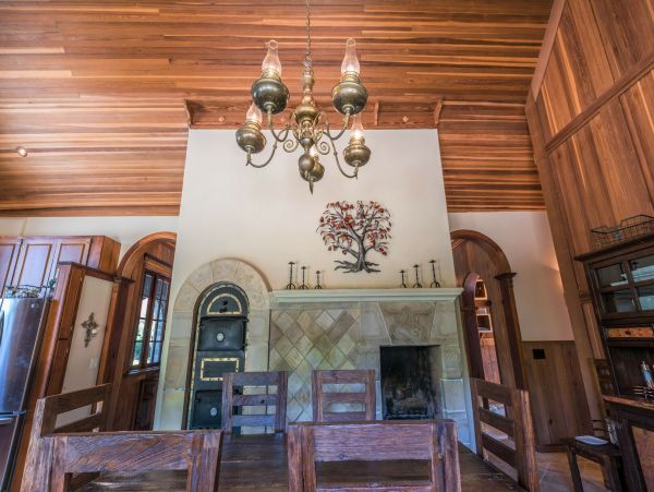 Santa Cruz County Home 998235