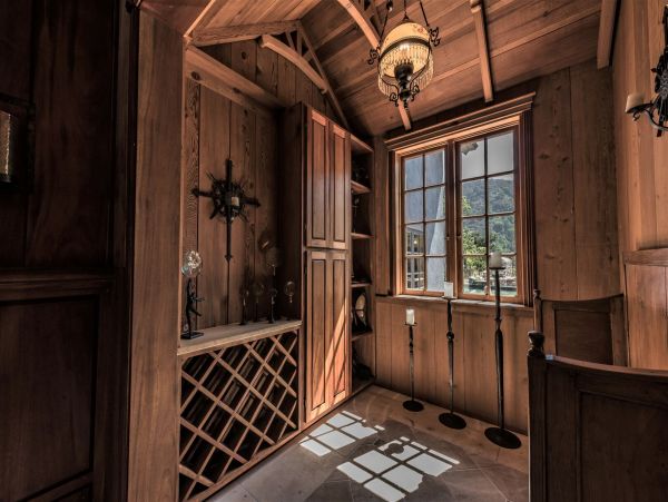 Santa Cruz County Home 998235