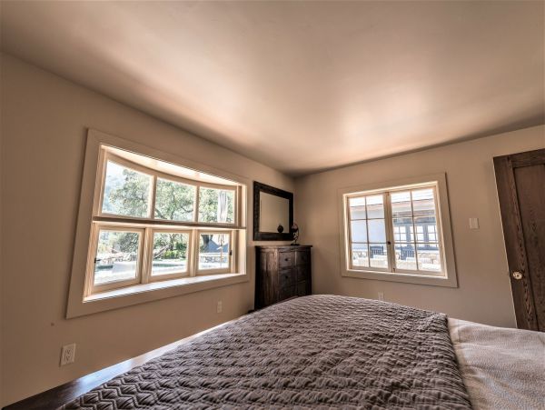Santa Cruz County Home 998235