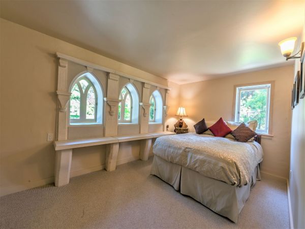 Santa Cruz County Home 998235