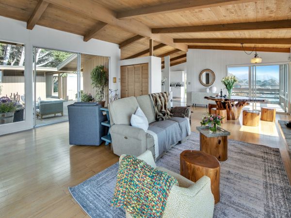 Lake Tahoe North Shore Home 998239