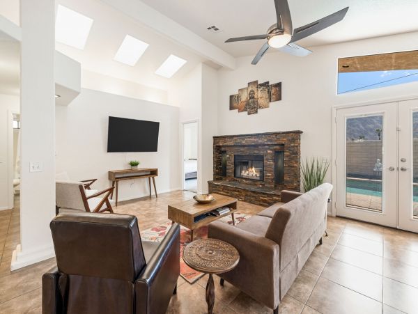 Lake Tahoe North Shore Home 998253