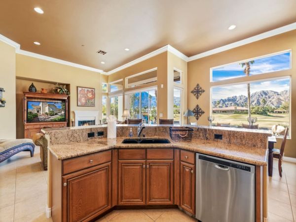 Lake Tahoe North Shore Home 998255