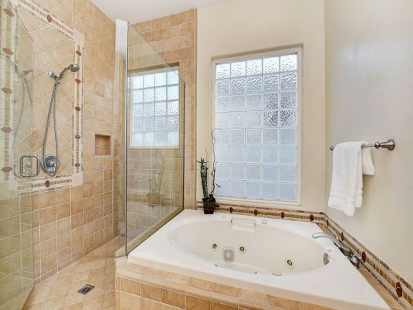 Lake Tahoe North Shore Home 998258