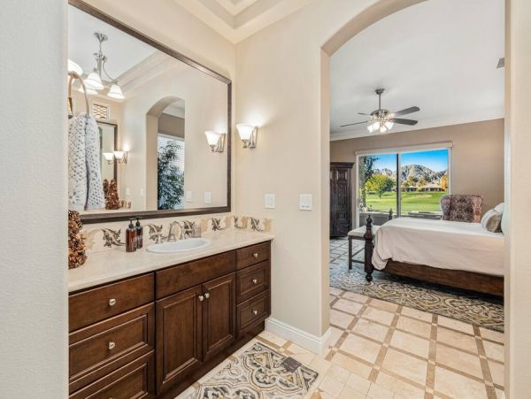 Lake Tahoe North Shore Home 998262