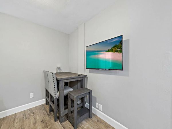 Lake Tahoe North Shore Home 998271