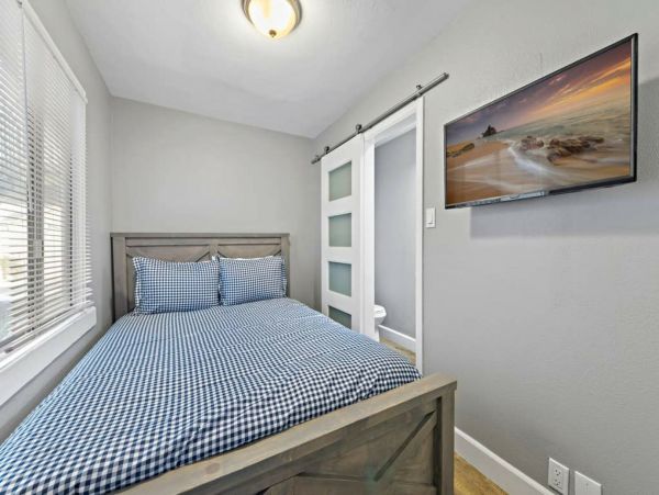 Lake Tahoe North Shore Home 998271
