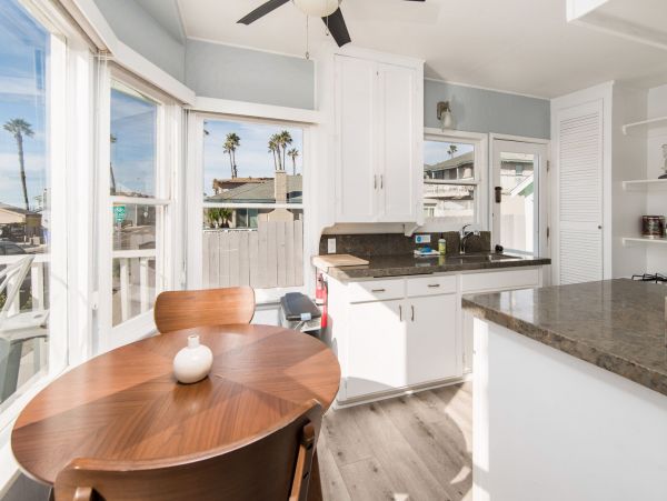 Lake Tahoe North Shore Home 998280