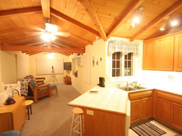 Santa Cruz County Home 998289
