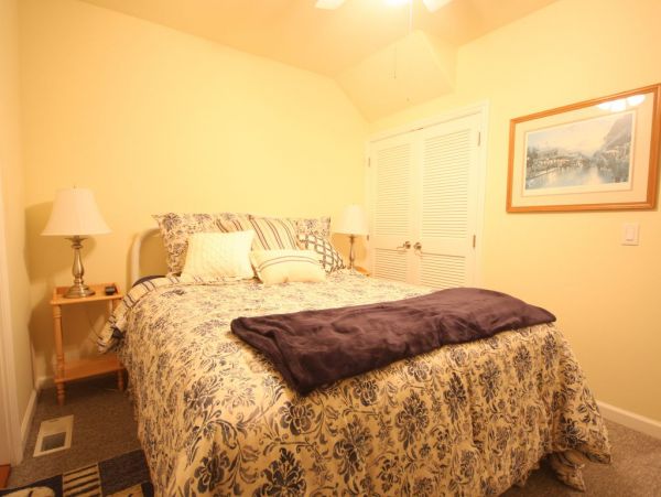 Santa Cruz County Home 998289