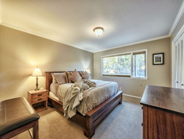 Lake Tahoe North Shore Home 998292