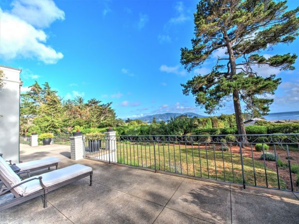 Lake Tahoe North Shore Home 998293