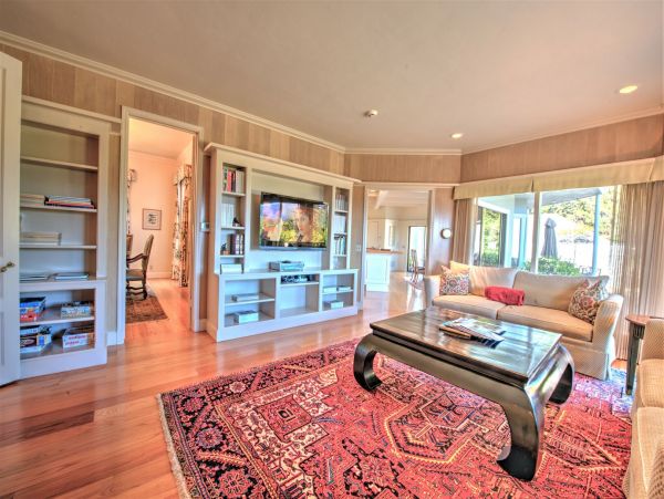 Lake Tahoe North Shore Home 998293