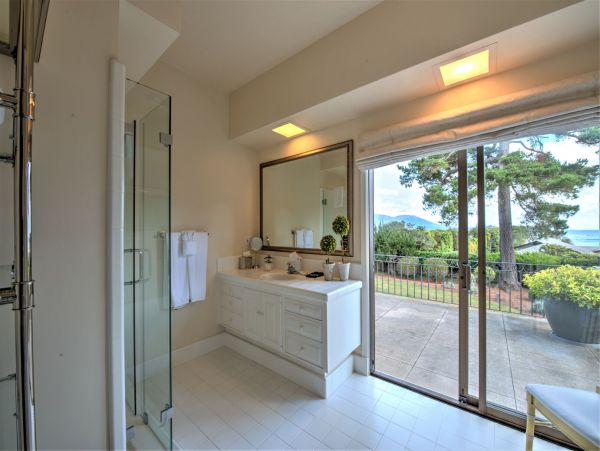 Lake Tahoe North Shore Home 998293
