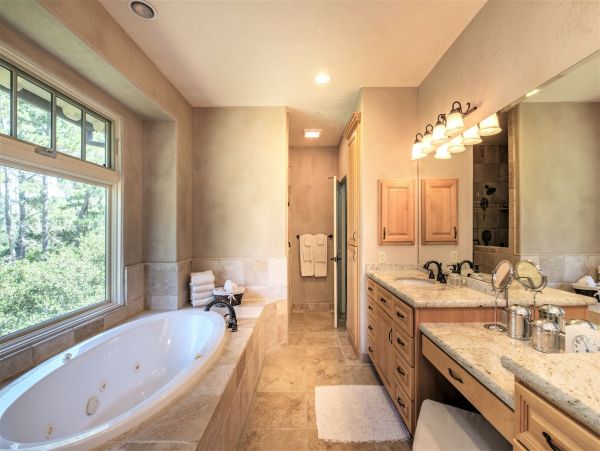 Lake Tahoe North Shore Home 998295