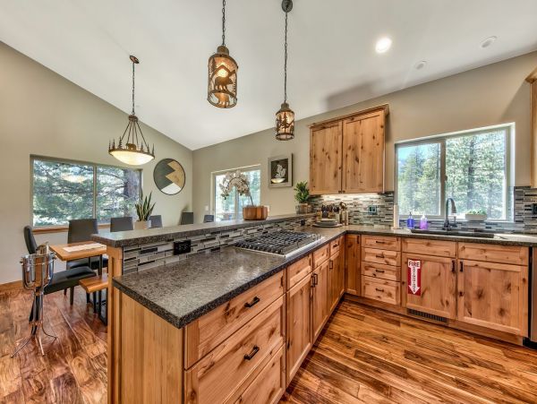 Lake Tahoe North Shore Home 998297