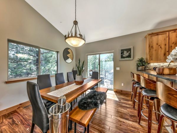 Lake Tahoe North Shore Home 998297