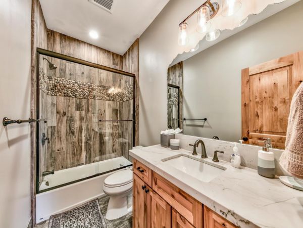 Lake Tahoe North Shore Home 998297