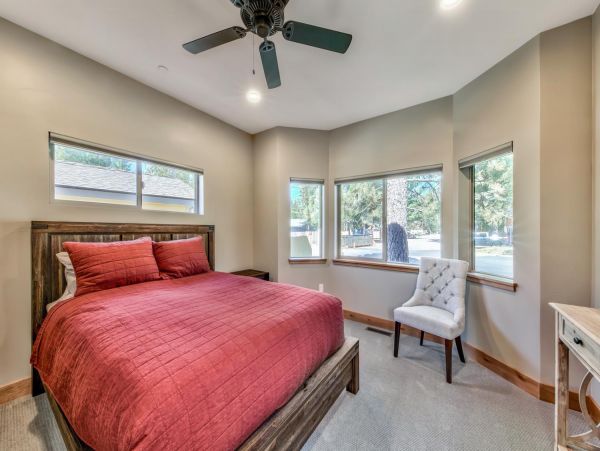 Lake Tahoe North Shore Home 998297