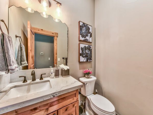 Lake Tahoe North Shore Home 998297