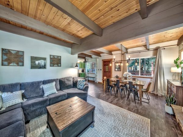 Lake Tahoe North Shore Home 998298