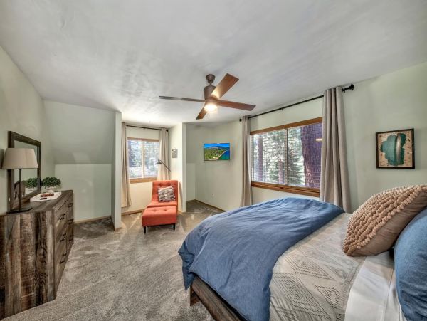 Lake Tahoe North Shore Home 998298