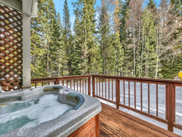 Lake Tahoe North Shore Home 998299